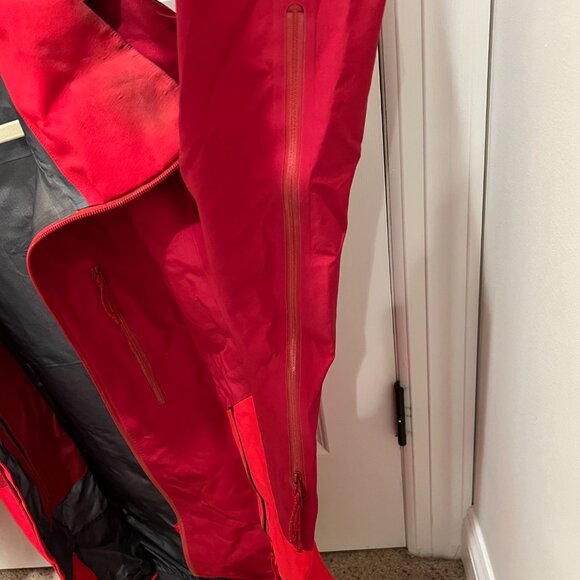 Arc'teryx Sidewinder Ski Jacket - Picture 6 of 10